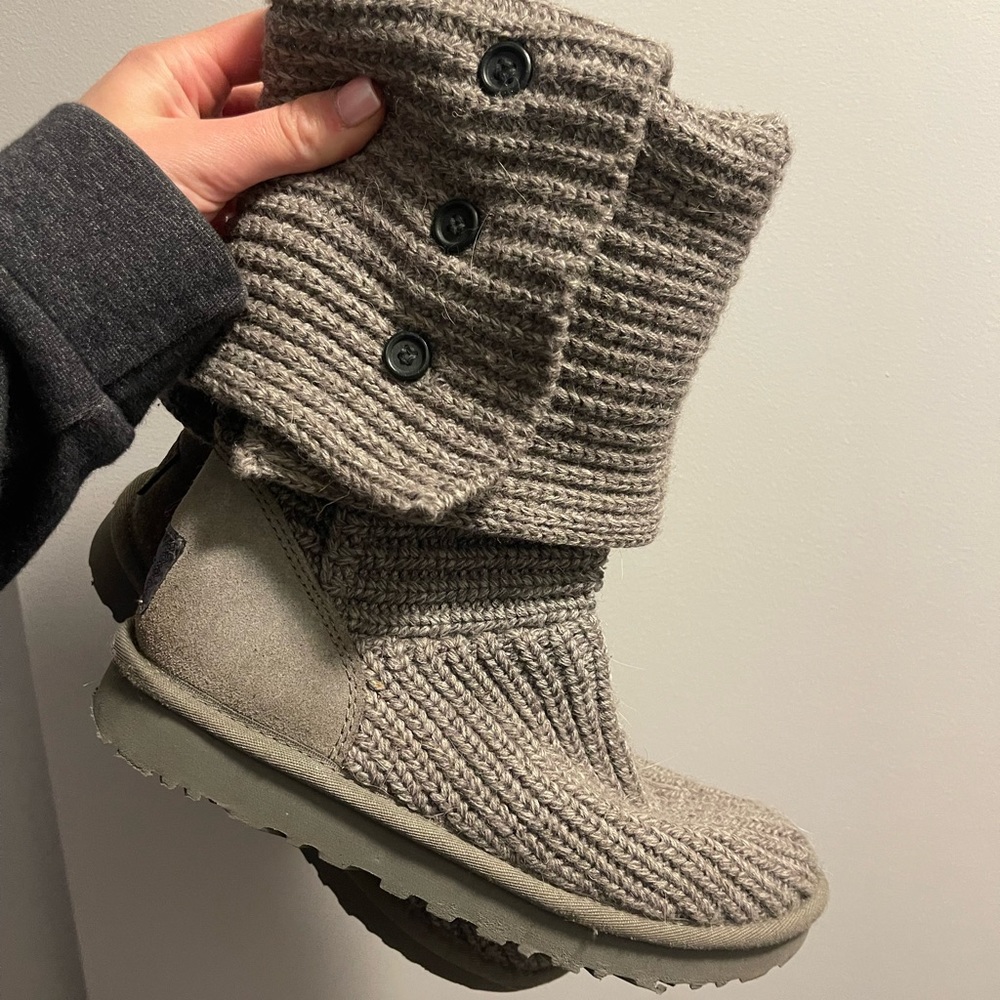Grey Cardy Knit Uggs